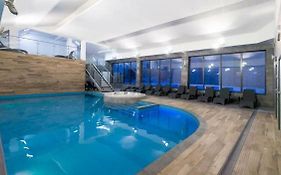 Apartament 4 seasons- basen wewnetrzny,jacuzzi,sauna,silownia i kulkoland w cenie!!!